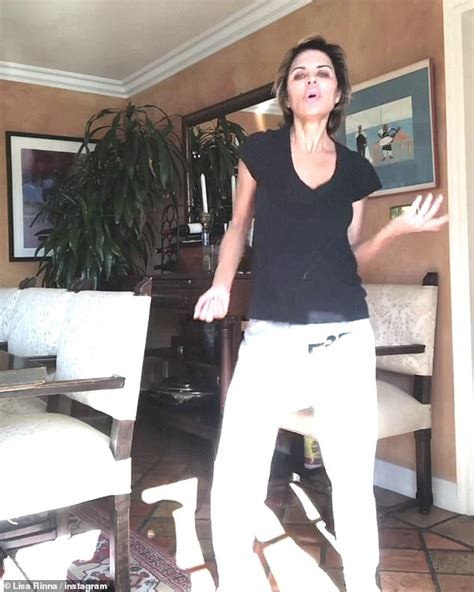 lisa rinna dancing instagram